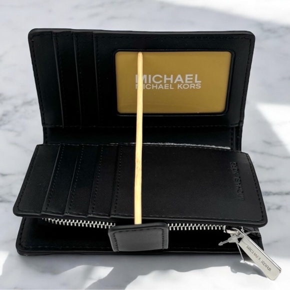 Michael Kors Medium Jet Set Travel Zip Chain Bifold Wallet Black Multi - Picture 6 of 8